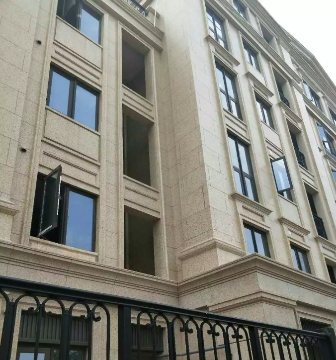 華喆仿石漆，給你一個真石的世界！